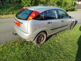 Ford Focus 1.6 - 2