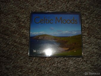 prodám 3kusy cd kus 45 kč celtic moods dvojalbum 65 kč. - 2