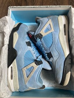 Nike Air Jordan 4 Retro - 2