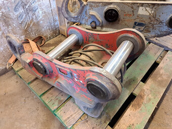 Hydraulický rychloupínák na bagr Winkelbauer a Lehnhoff - 2