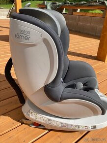 Autosedačka Britax Römer Dualfix  - 2