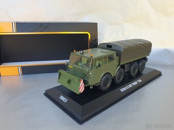 Tatra 813 - 2