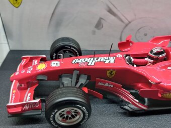 F1 FERRARI F2007 2007 MARLBORO RAIKKONEN HOTWHEELS 1:18 - 2