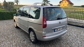 Peugeot 807 2.0HDI 100kw TOP STAV - 2