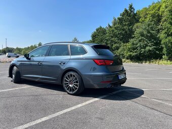 Seat Leon Cupra ST 300 4Drive – 221 kW, 4x4, Beats, Virtual - 2