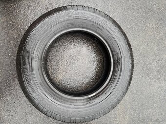 Continental 205/75 R16C - 2