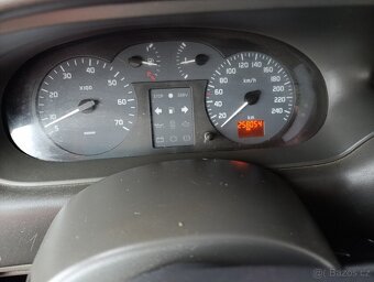 Renault clio - 2