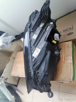 Prave přední světlo Mercedes GLE w167 - 2