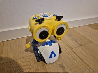 Andy, programovatelny robot od Zigibotu - 2