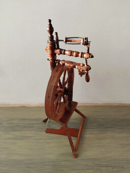 KOLOVRÁTEK SOUSTRUŽENÝ - 2