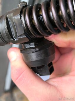 Vstřikovače 038130073BJ - 2