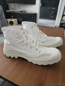 Bílé pánské high tenisky / plátěnky Palladium vel. 46 - 2