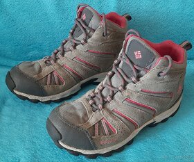 Trekové boty Columbia vel. 34 s membránou - 2
