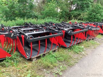 lopata s přidržovačem kované hroty - 2