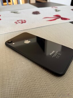 iPhone XR - 2