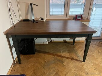 Jídelní rozkládací stůl - 2