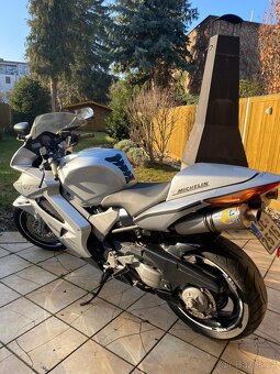 Honda VFR 800 VTEC - 2
