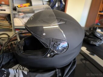 Přilba na motorku - 2