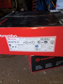 Prodám brzdové kotouče Brembo - 2