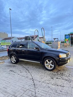 Volvo XC90 - 2