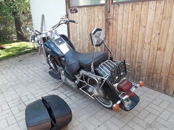 Suzuki VL 1500 Intruder - 2
