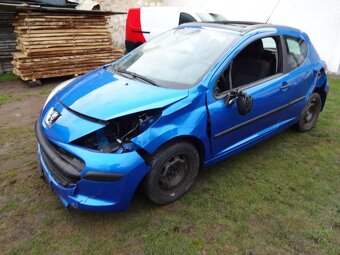 PEUGEOT 207 1.4i 54 kW,r.v. 2008,najeto 67 000 km,3.dv. - 2