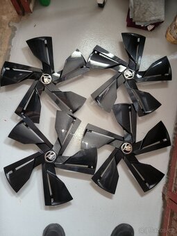 Aero kryty kol Vega R18 - 2