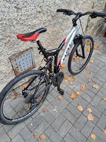 Celoodpružené horské kolo - 2