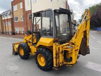 JCB 2CX - 2