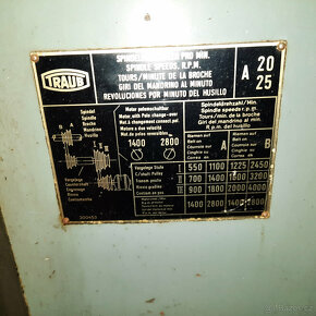 Soustružnický automat Traub A 25 - 2
