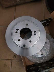 Prodám nové zadní brzdové kotouče Starline PB1657 - 2