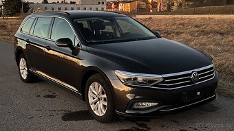 Passat 2.0tdi m.2021 Full LED Kamera Adapt.Tempomat El.kufr - 2