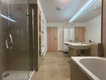 Pronájem bytu 3+kk 75 m², České Budějovice - 2