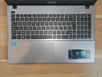Notebook Asus X550C - 2