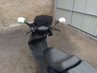 Yamaha Majesty 125 - 2