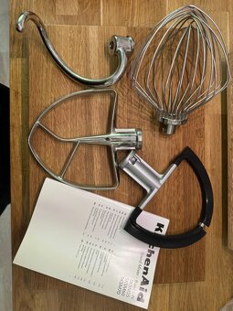 Kuchyňský robot KitchenAid Artisan – jako nový - 2