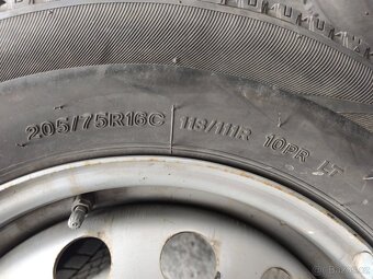 zimní kola 6x139,7 na Hyundai H1 pneumatiky 205/75 r16C - 2
