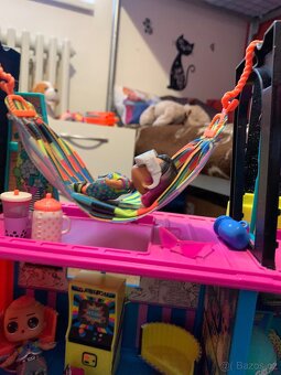 Domek pro panenky LOL včetně 6panenek - 2