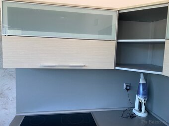 KUCHYŃ MIELE..... ZÁNOVNÍ - 2