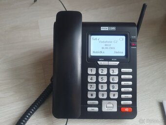Stolní telefon na SIM - Maxcom Comfort MM 28D - 2