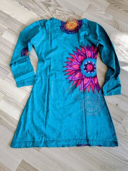 Tyrkysové šaty s mandalou - 2