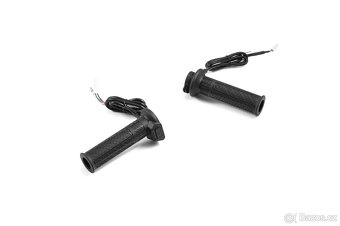 Motocykl CFMOTO 800MT-X se speciální výbavou - 2