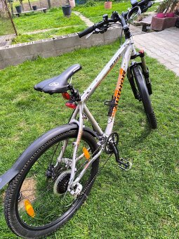 Prodám Authors Dexter - 2