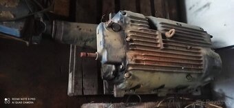 Tatra 148 prevodovka - 2