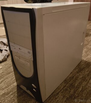 Stolní / herní pořítač - 2