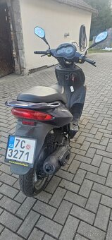 MALAGUTI F18 WARRIOR 125 - 2