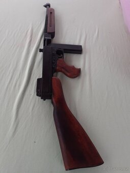 Samopal Thompson 1928 - 2