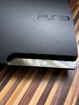 Playstation 3 Slim 320GB + ovládač + 6 hier - 2