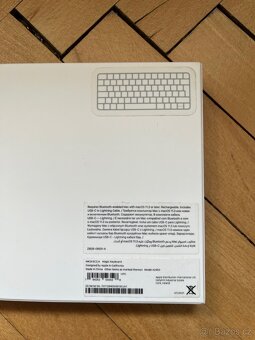 Apple Magic Keyboard - 2