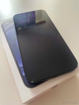 iPhone 12 64GB - 2